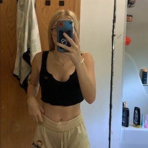 Meet your Posher, Brenna